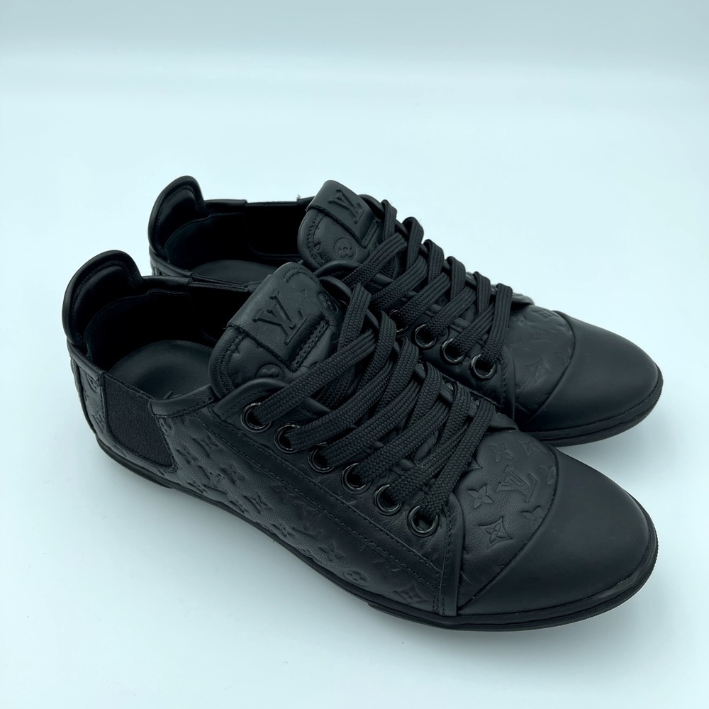 Authentic Louis Vuitton Toucan sneaker